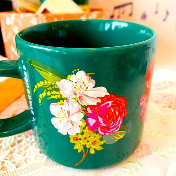 Starbucks Other - Ceramic Starbucks 2018 Ban.do floral Rose Holiday Mug